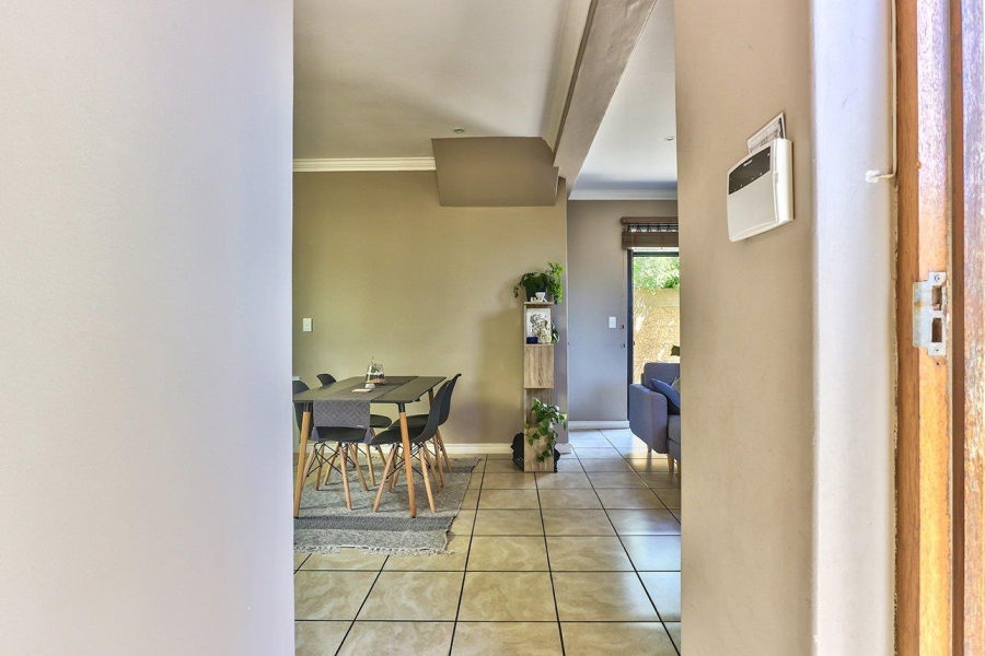 To Let 3 Bedroom Property for Rent in Royal Ascot Western Cape
